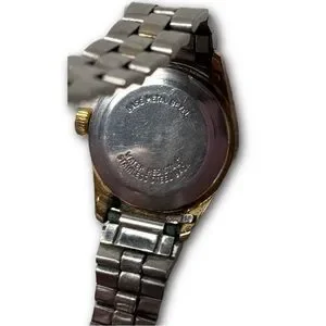 Timex | Accessories | Estate Timex Twotone Womens Wristwatch  display picture 2